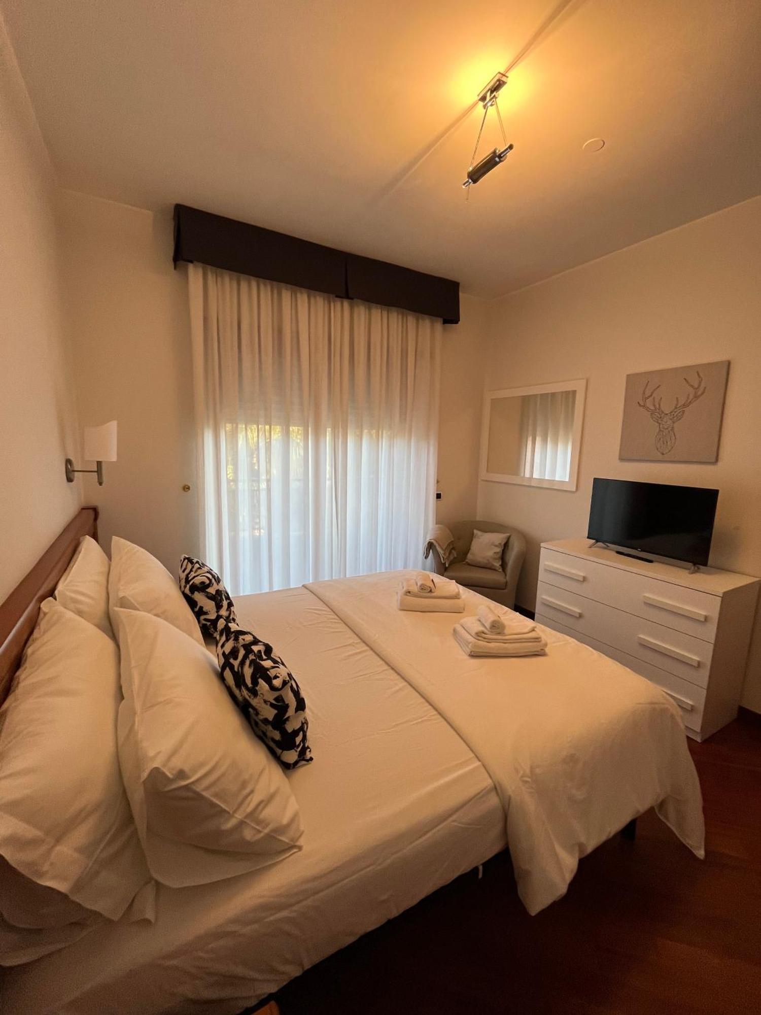 Il Parco 2 Apartment Roma Ngoại thất bức ảnh